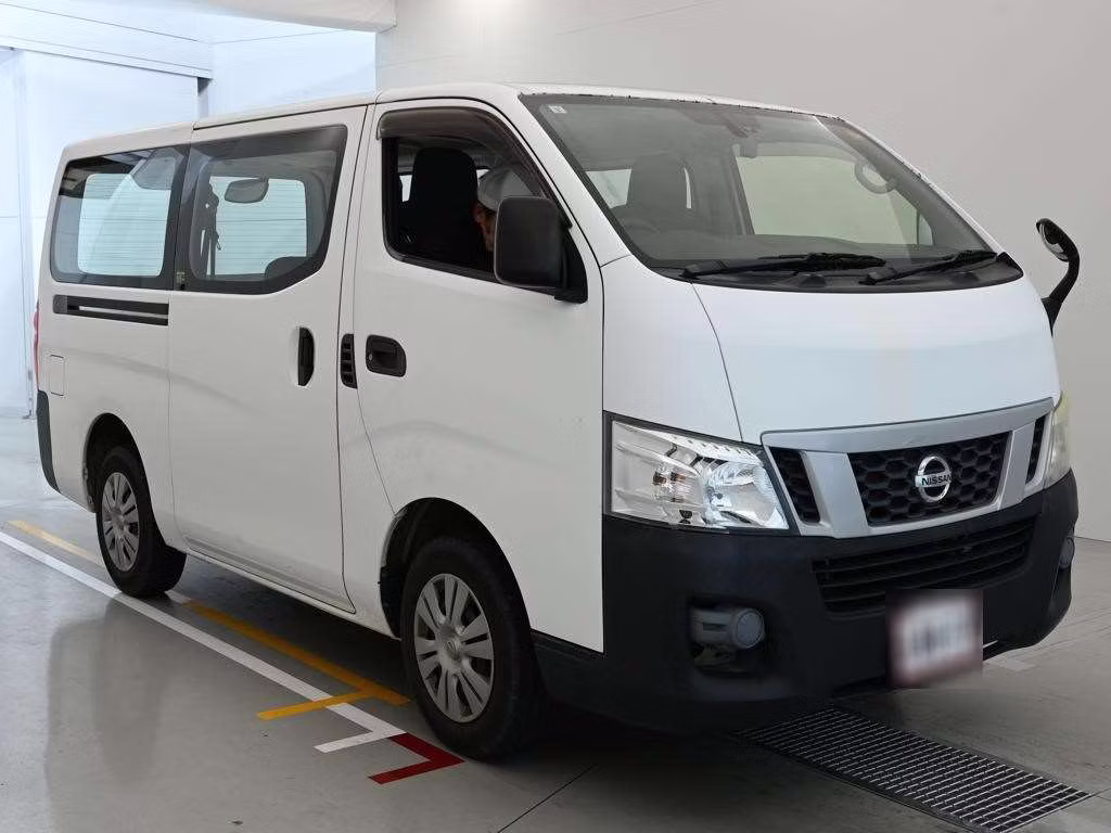 NISSAN NV350 CARAVAN