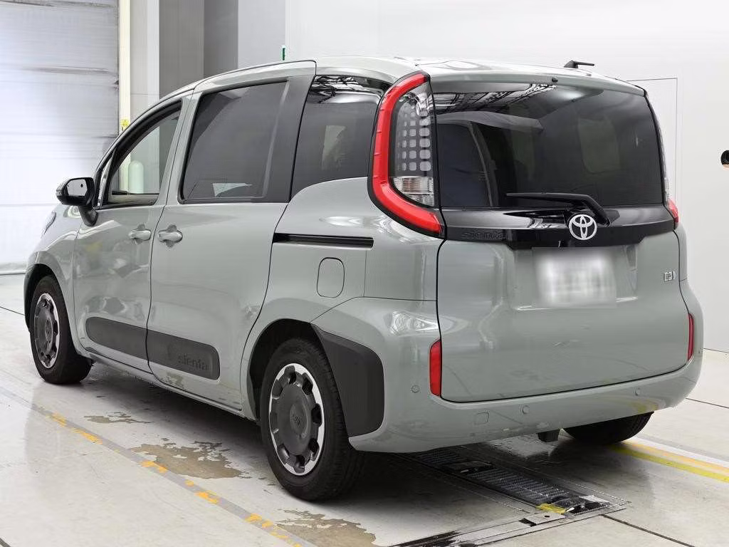 TOYOTA SIENTA