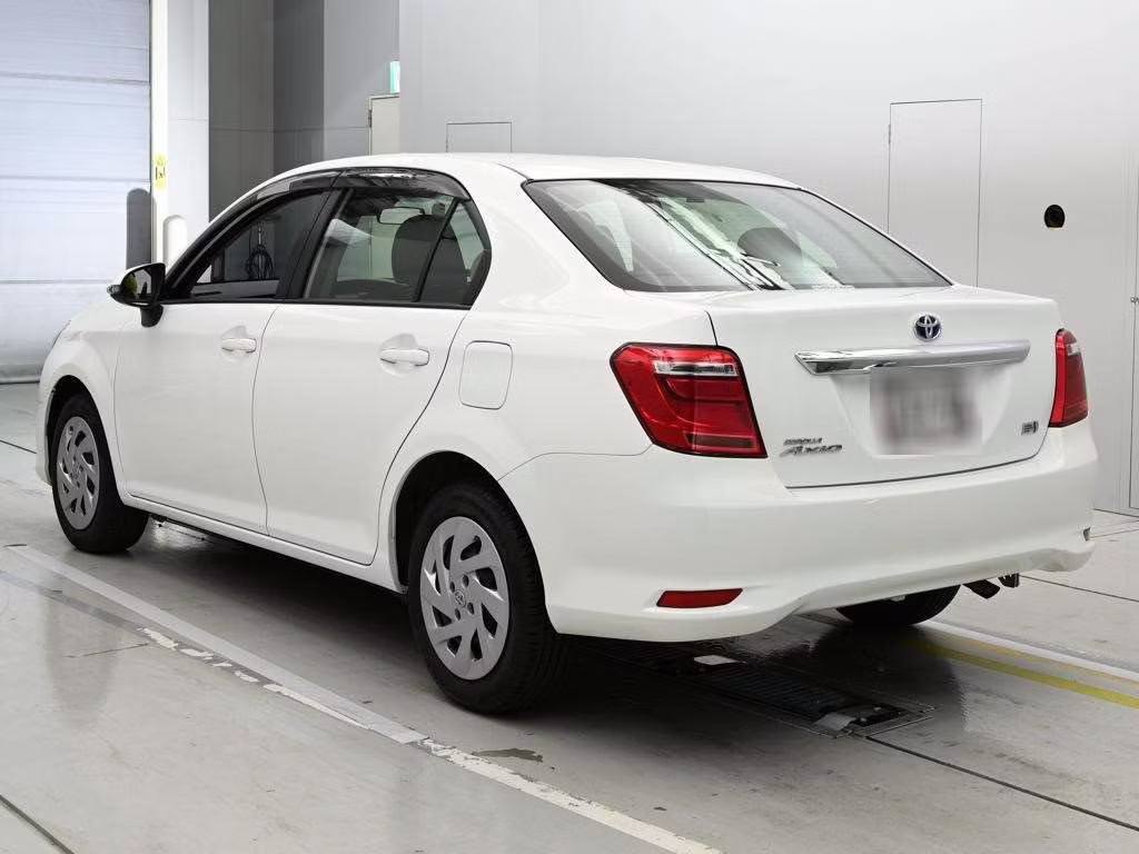 TOYOTA COROLLA AXIO