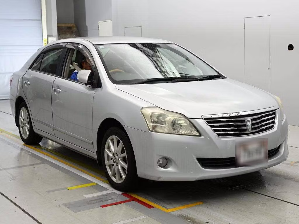 TOYOTA PREMIO