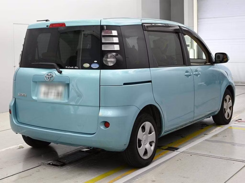 TOYOTA SIENTA