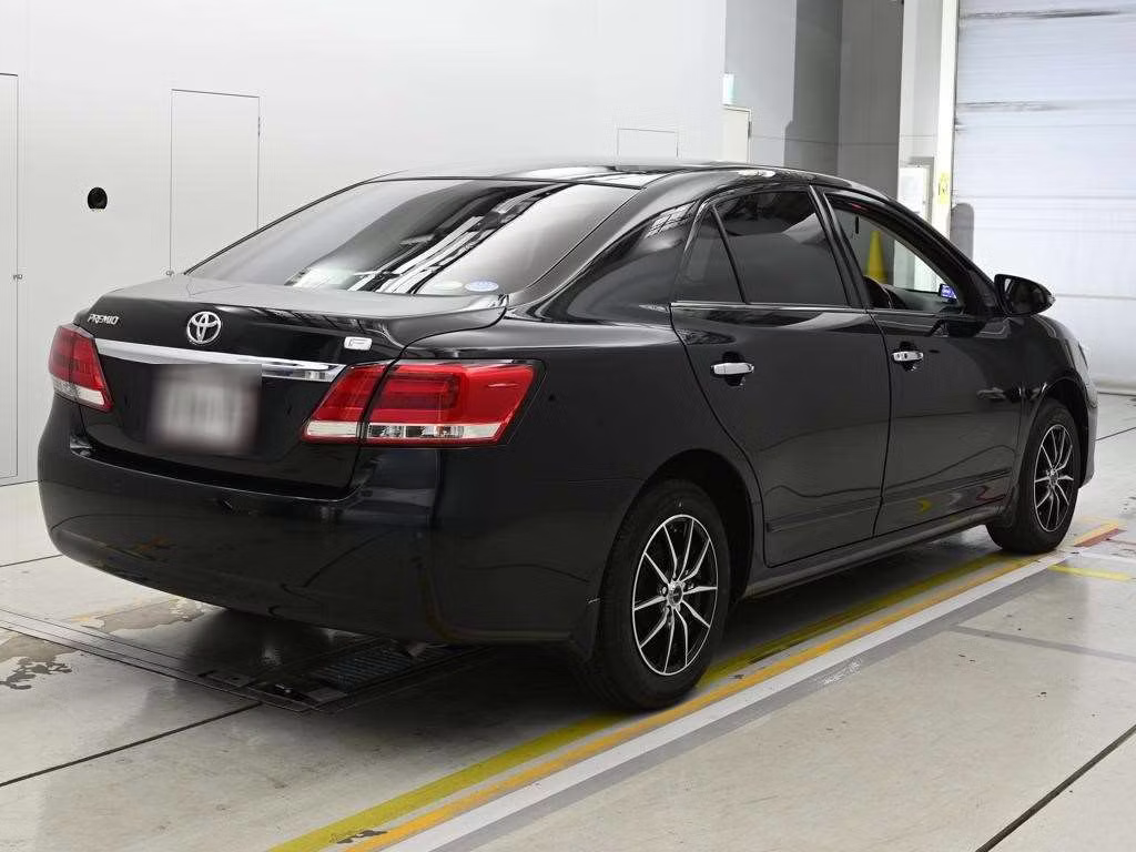 TOYOTA PREMIO