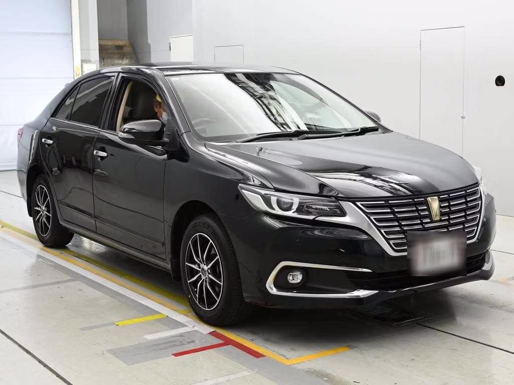 TOYOTA PREMIO