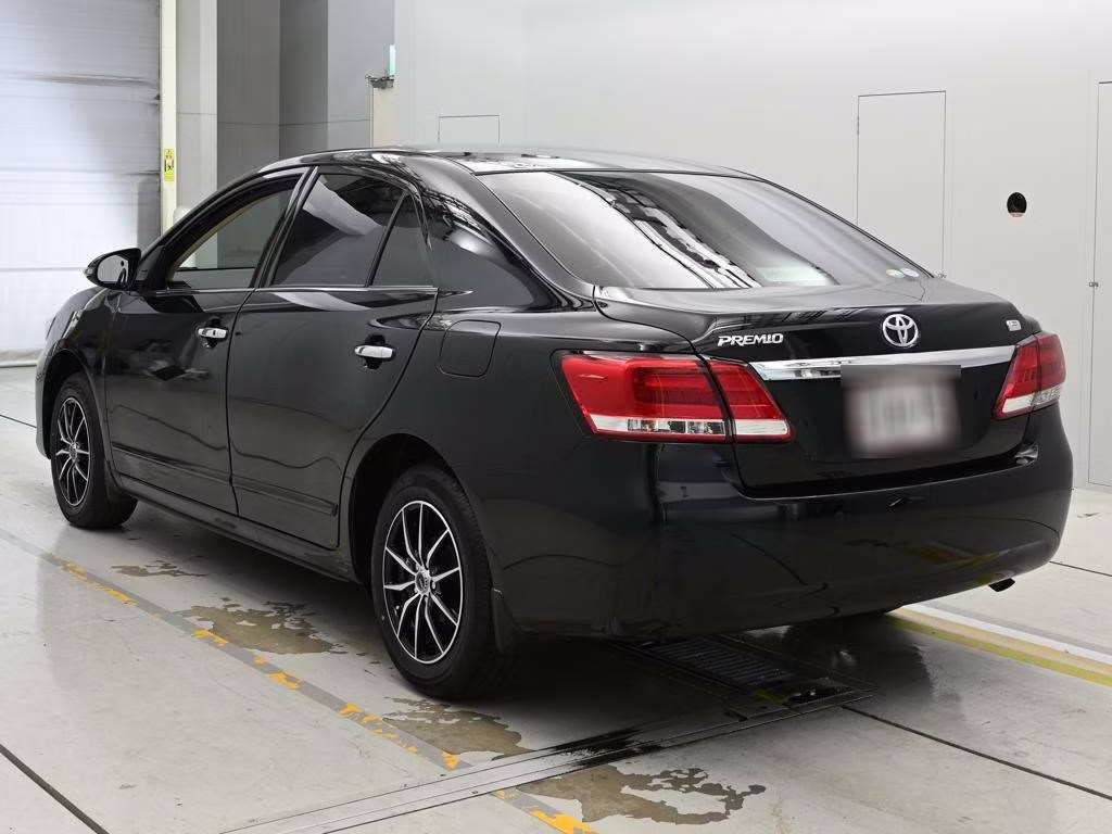 TOYOTA PREMIO