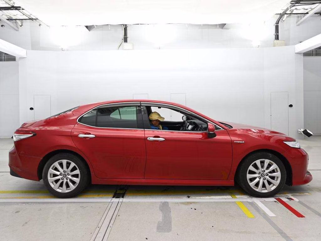 TOYOTA CAMRY