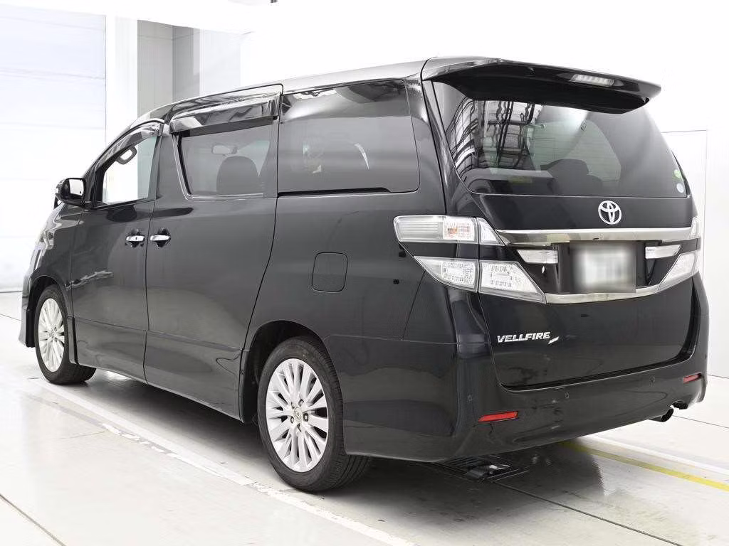 TOYOTA VELLFIRE