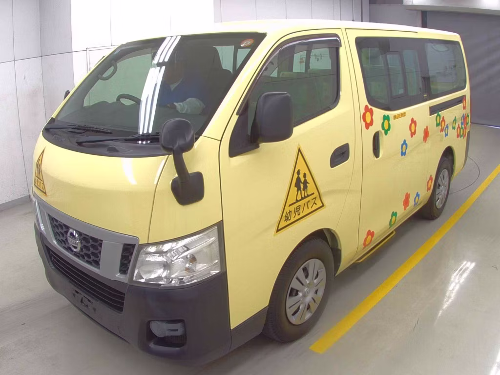 NISSAN NV350 CARAVAN