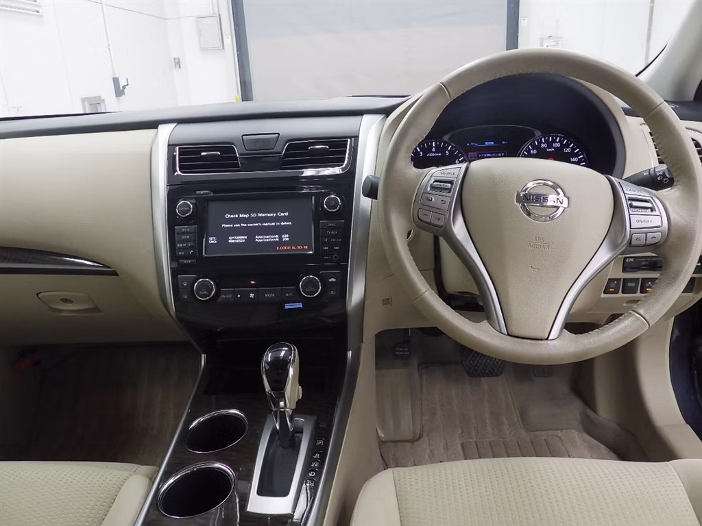 NISSAN TEANA