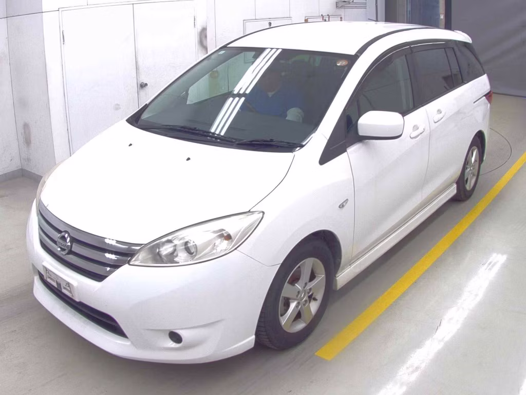 NISSAN LAFESTA