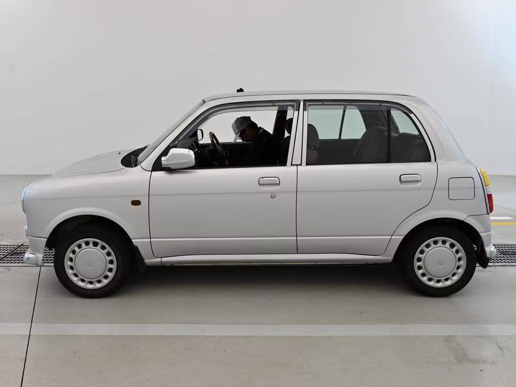 DAIHATSU MIRA GINO