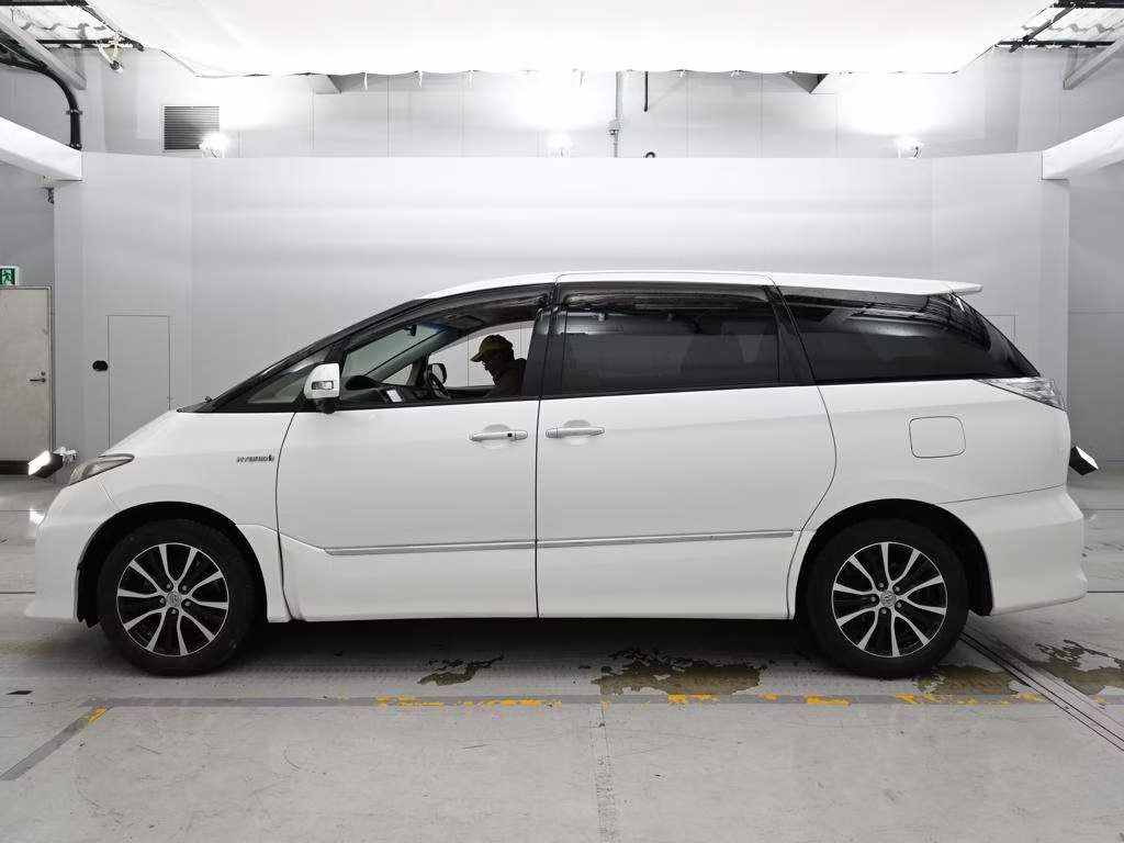 TOYOTA ESTIMA