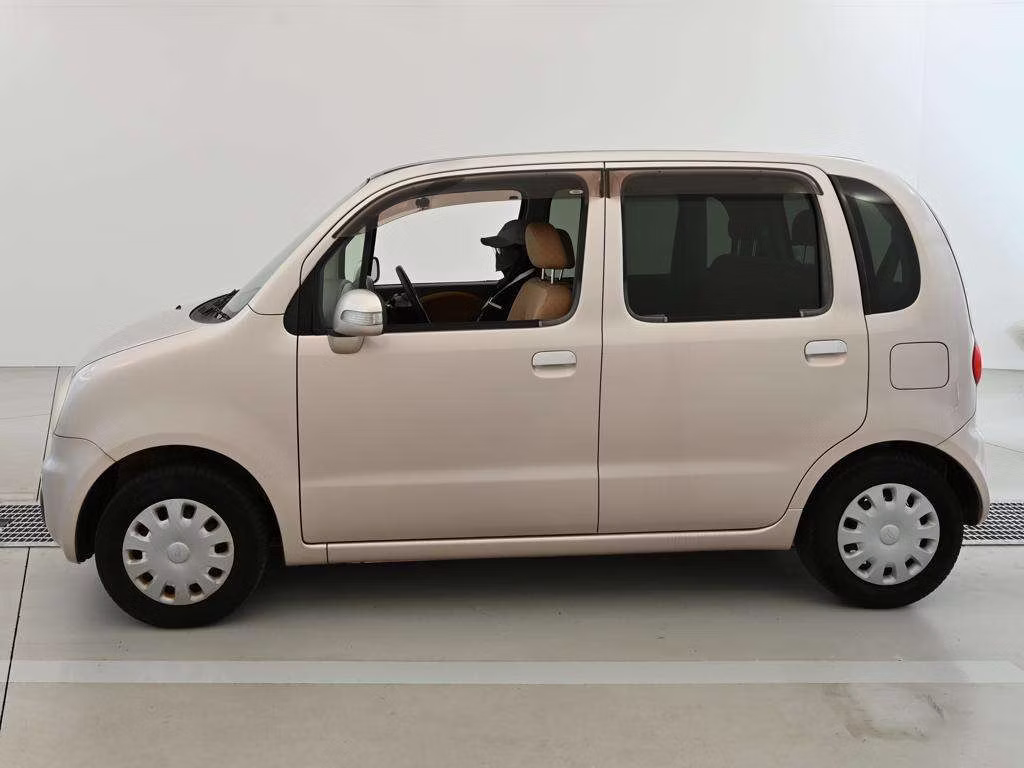 DAIHATSU MOVE LATTE
