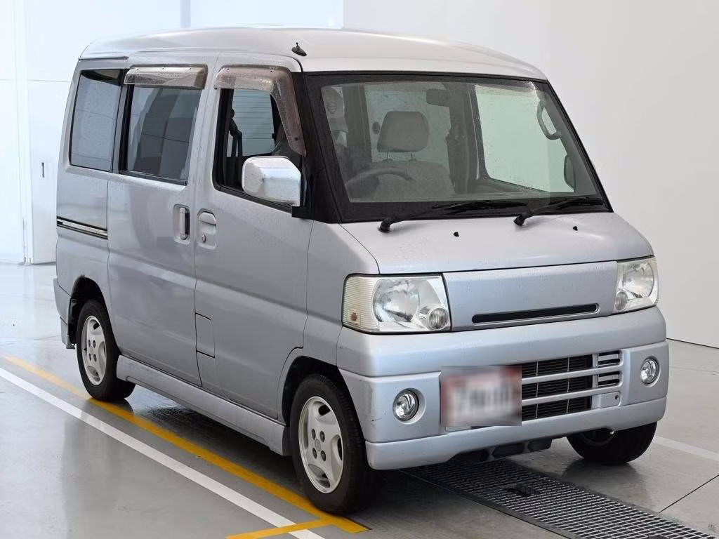 MITSUBISHI TOWN BOX