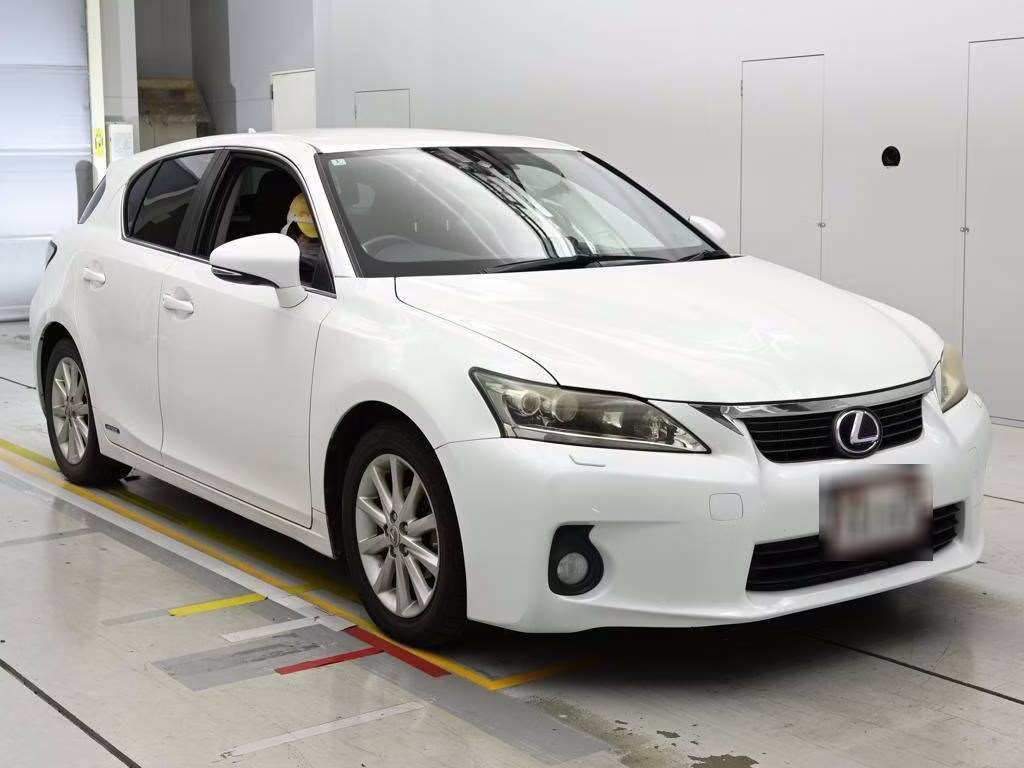 LEXUS CT200H
