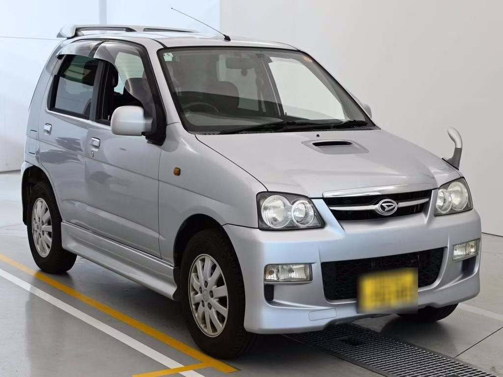 DAIHATSU TERIOS KID