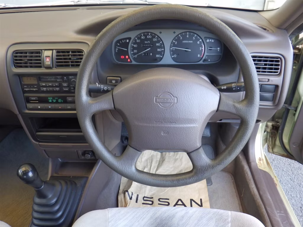 NISSAN PRESEA