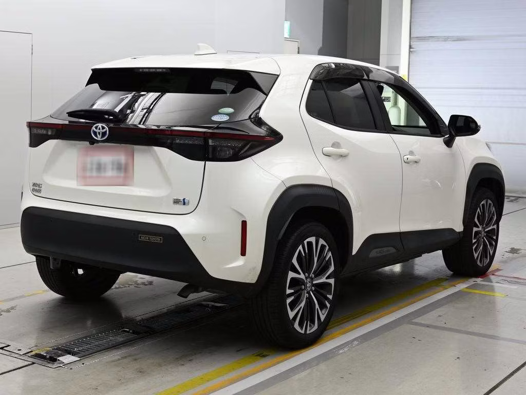 TOYOTA YARIS CROSS