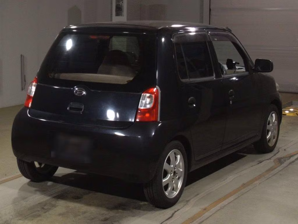 DAIHATSU ESSE