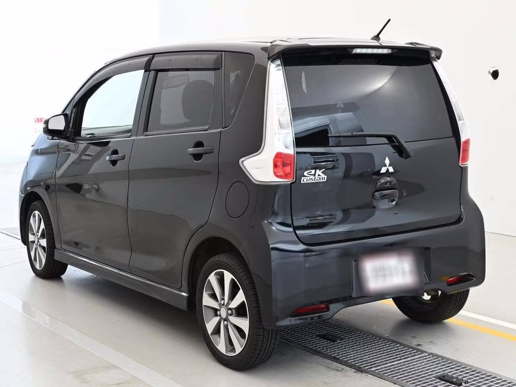 MITSUBISHI EK CUSTOM