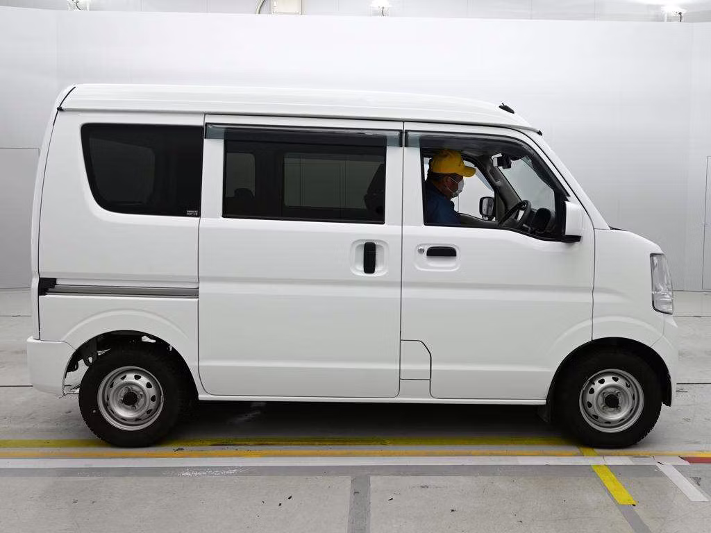 MITSUBISHI MINICAB