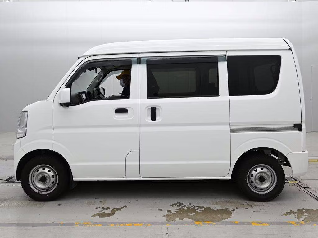 MITSUBISHI MINICAB