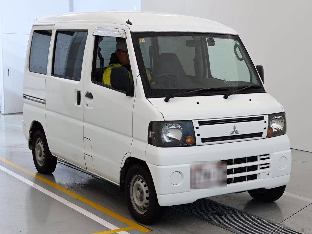 MITSUBISHI MINICAB