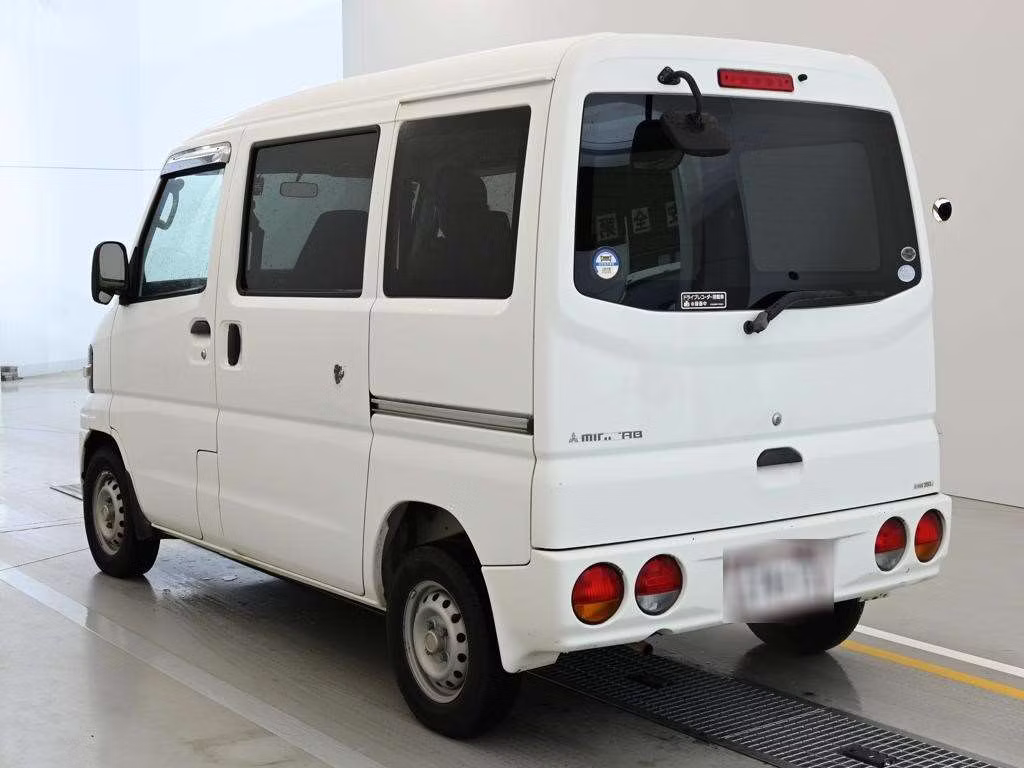 MITSUBISHI MINICAB