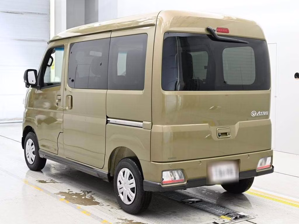 DAIHATSU ATRAI