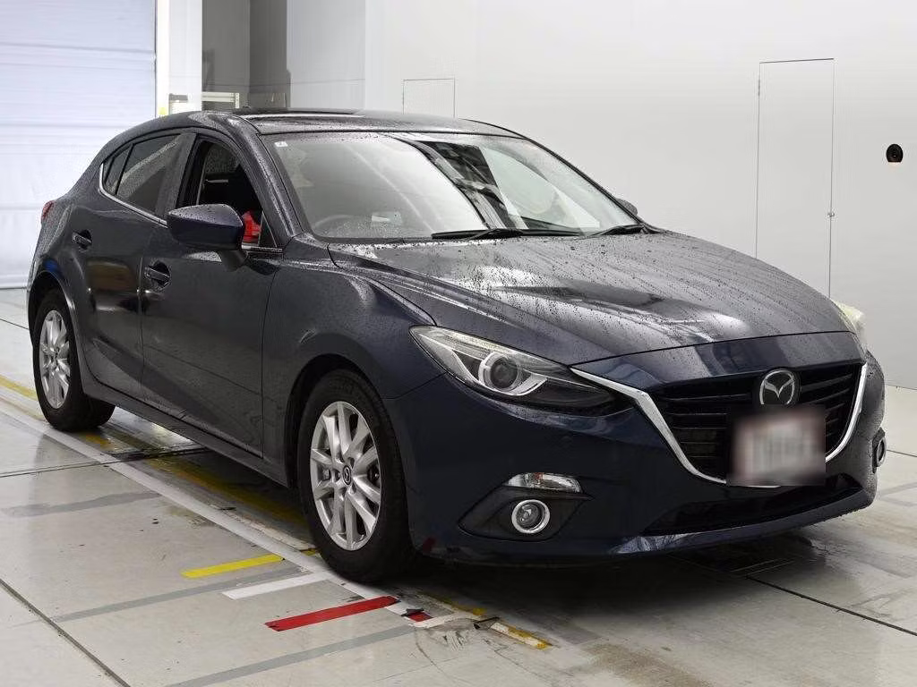 MAZDA AXELA