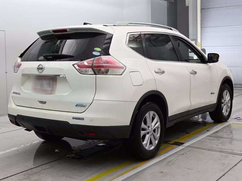 NISSAN X-TRAIL
