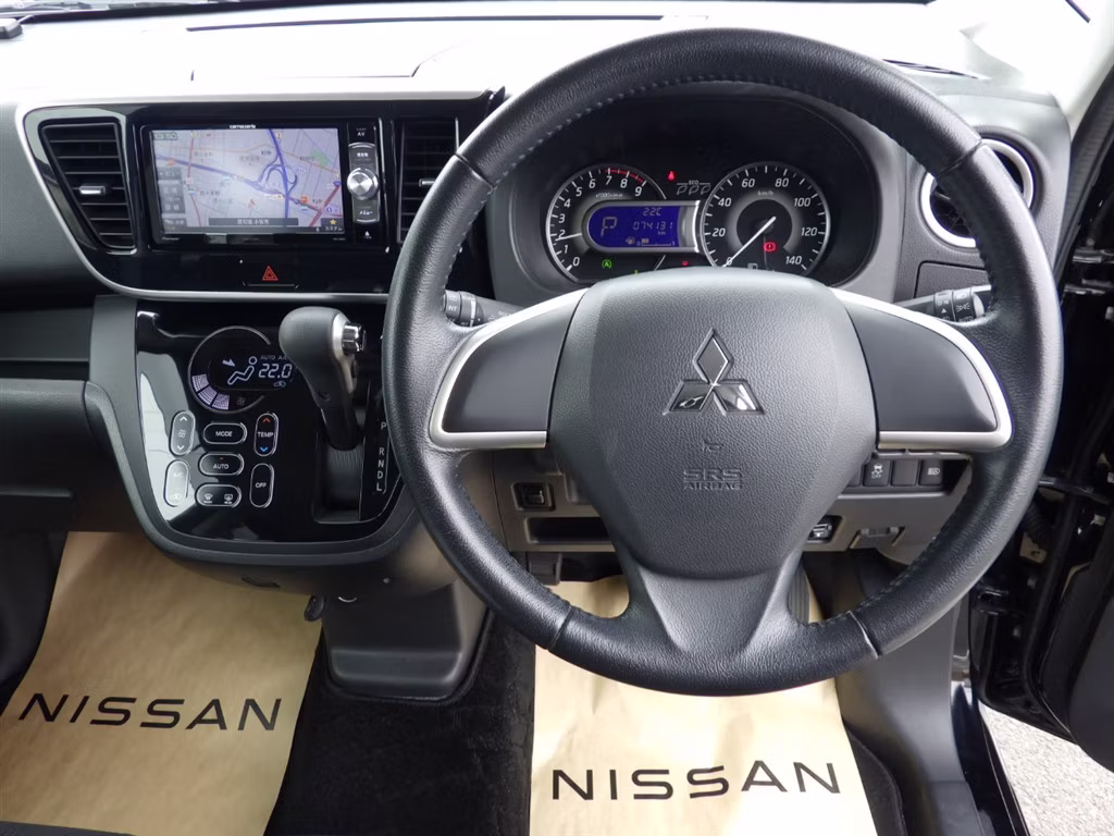 MITSUBISHI EK SPACE