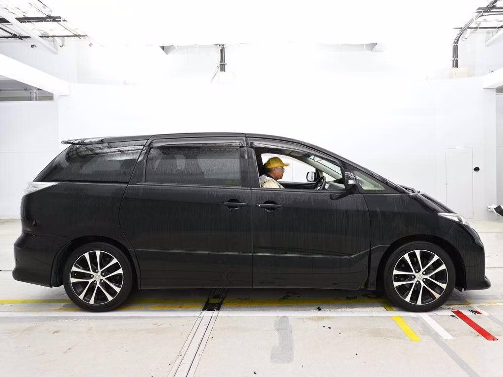 TOYOTA ESTIMA