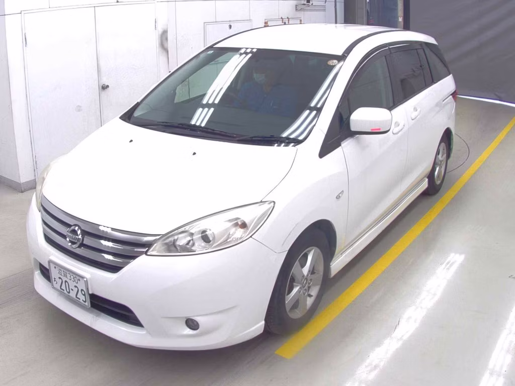 NISSAN LAFESTA