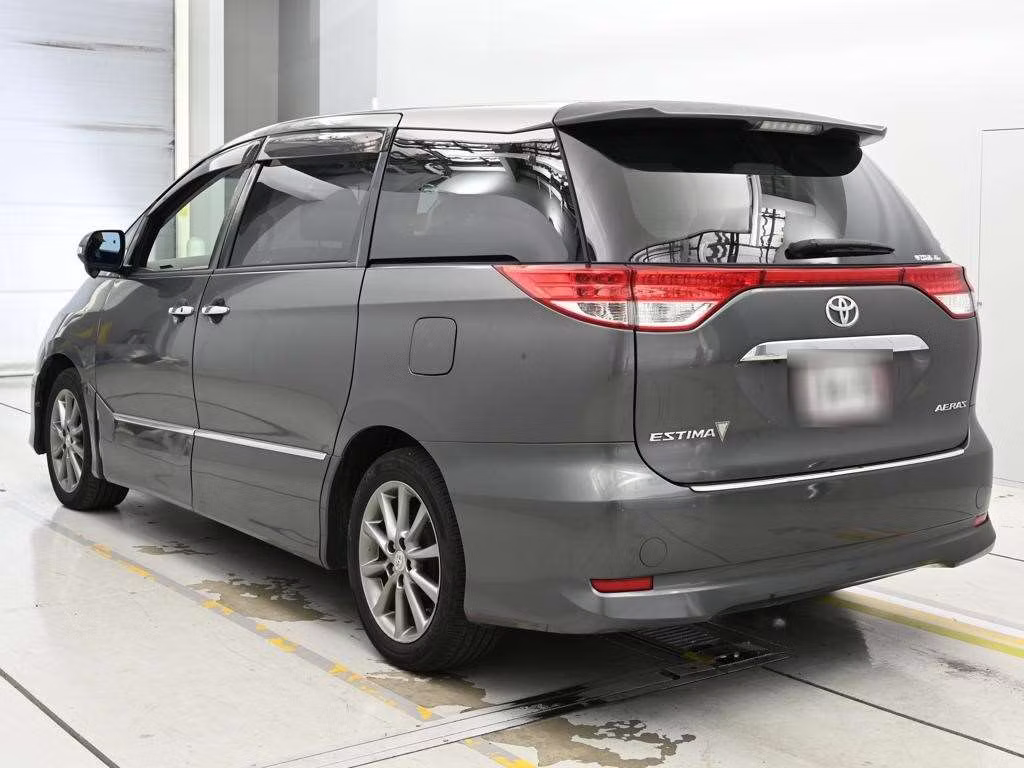 TOYOTA ESTIMA