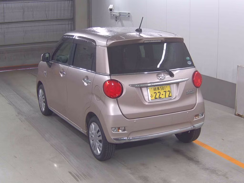 DAIHATSU CAST