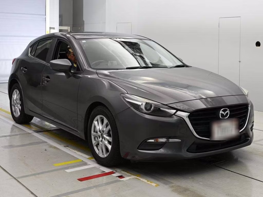 MAZDA AXELA