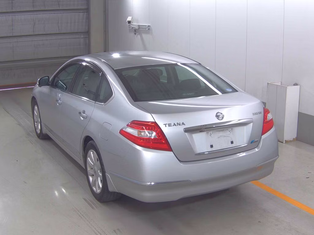 NISSAN TEANA