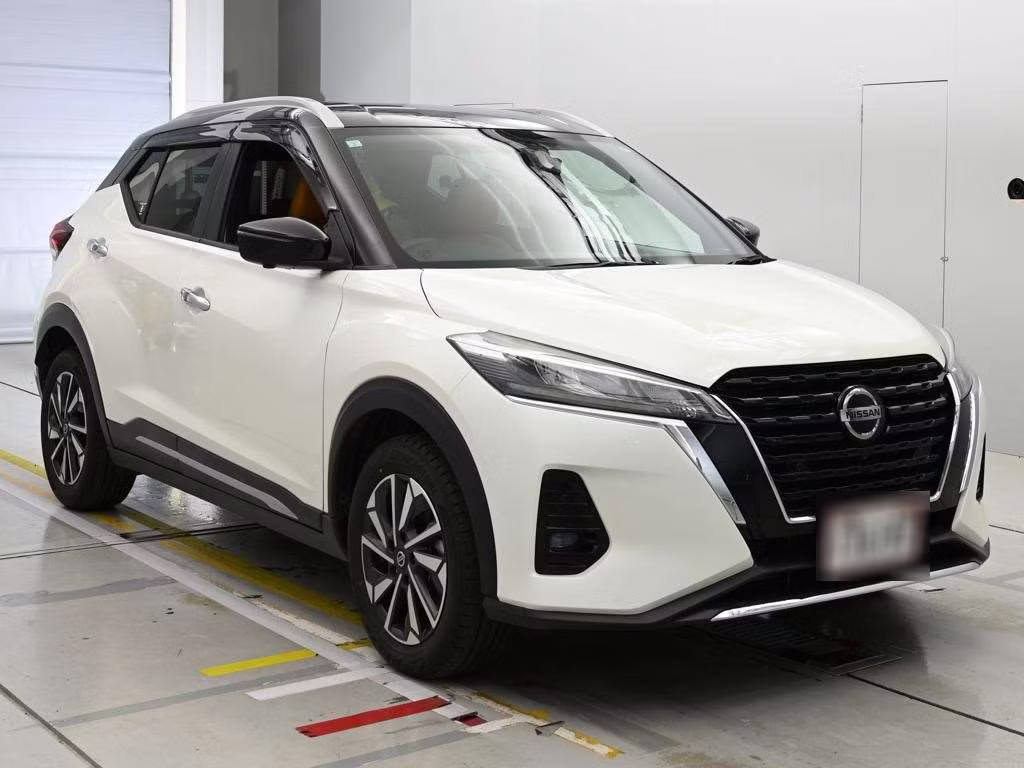 NISSAN KICKS