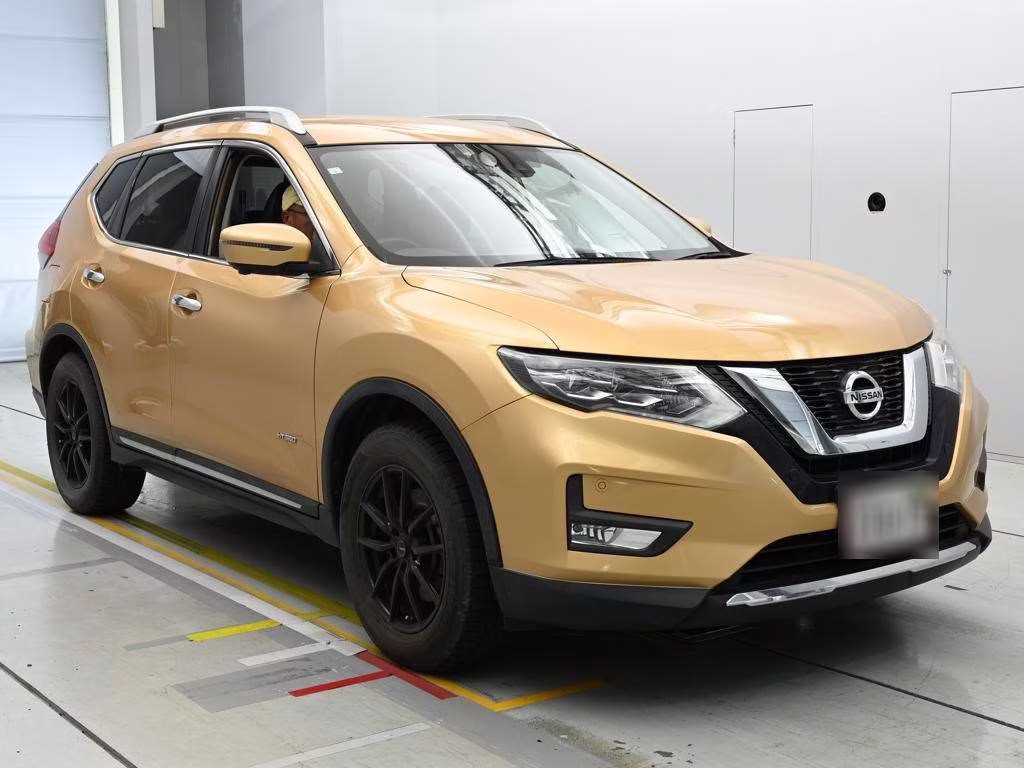 NISSAN X-TRAIL
