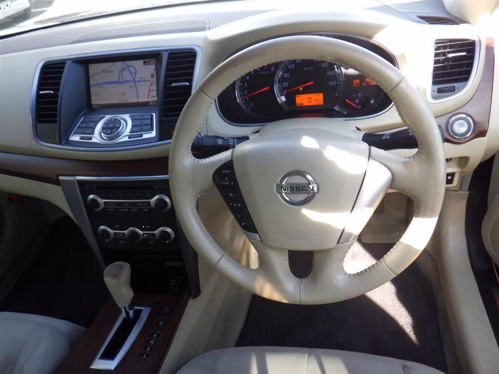 NISSAN TEANA