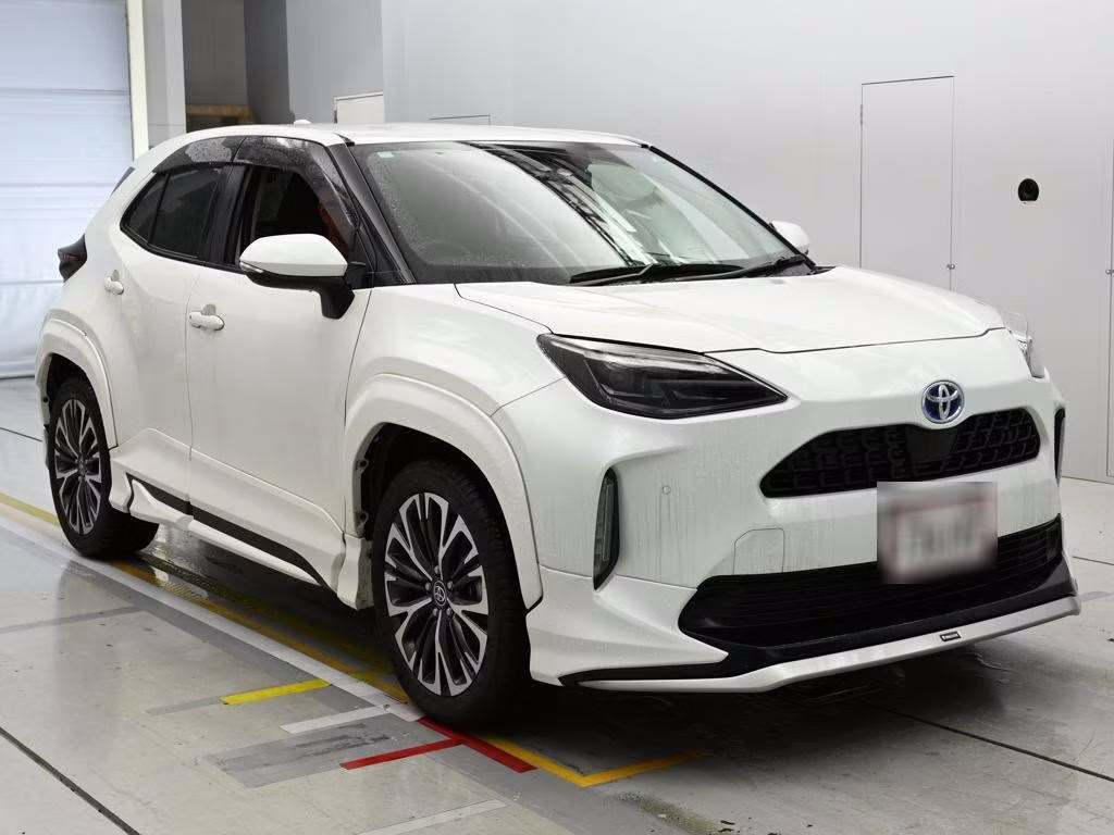 TOYOTA YARIS CROSS