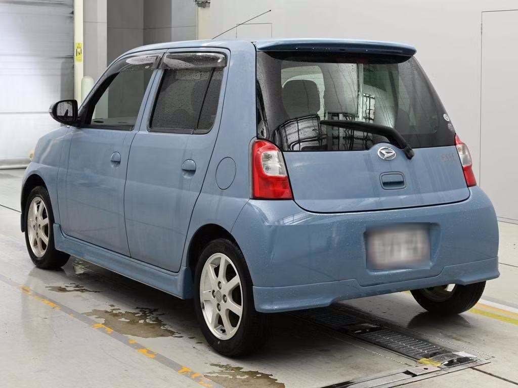 DAIHATSU ESSE