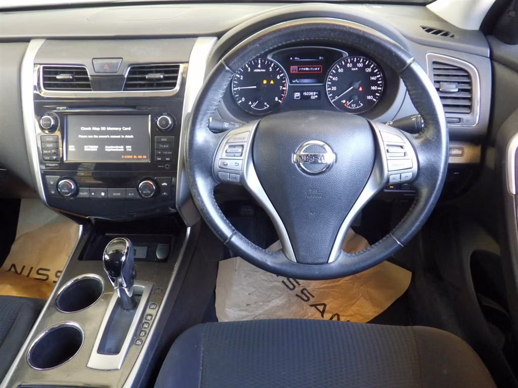 NISSAN TEANA