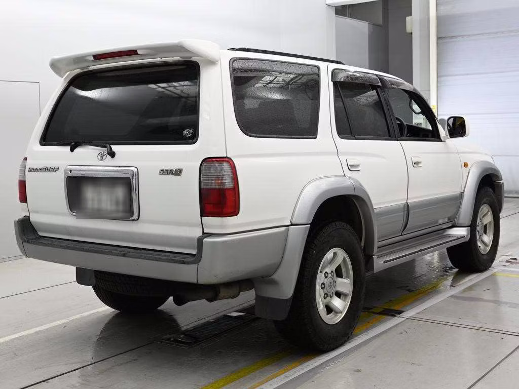TOYOTA HILUX SURF