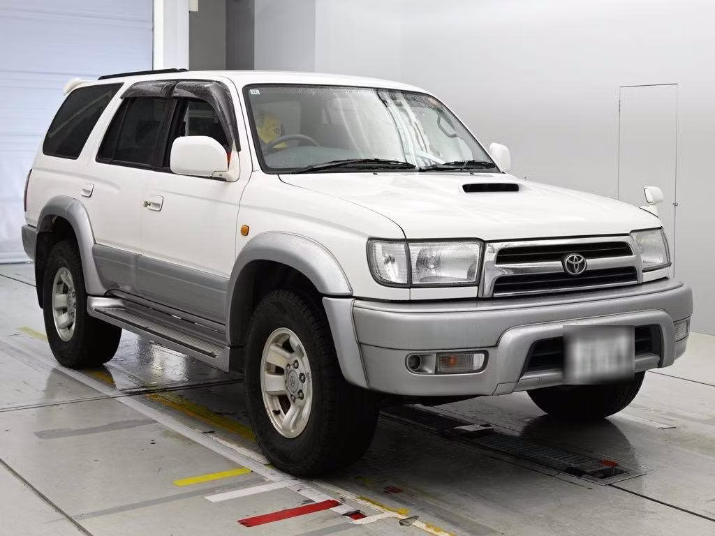 TOYOTA HILUX SURF