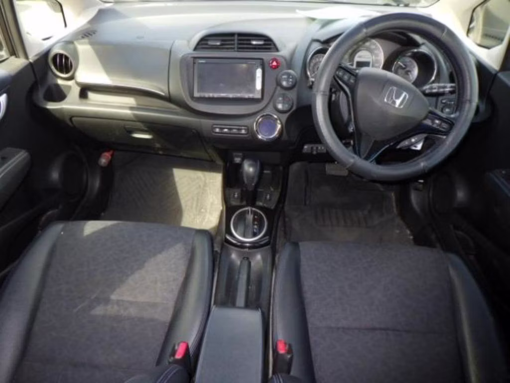 HONDA FIT SHUTTLE