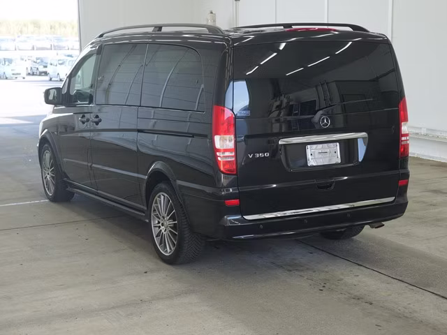 MERCEDES-BENZ V-CLASS