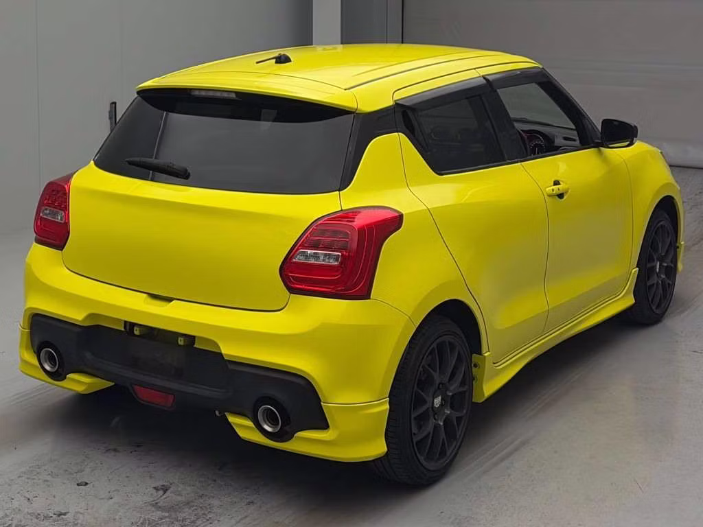 SUZUKI SWIFT