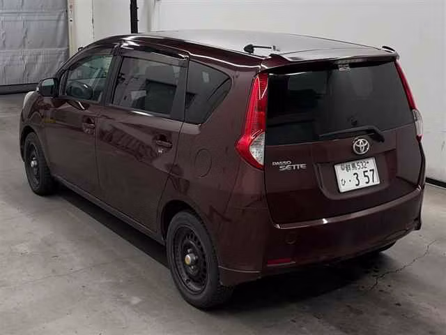 TOYOTA PASSO SETTE
