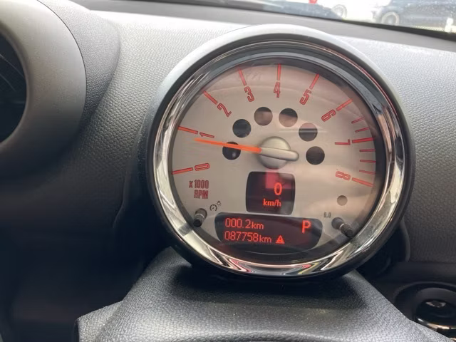 MINI CROSSOVER